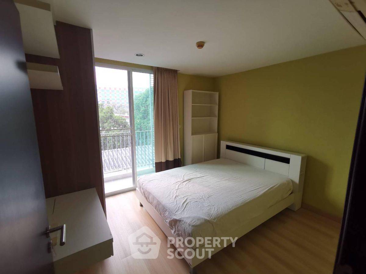 picture 3-BR Condo at Morning Side Heights Ratchada 30 Condominium near MRT Ratchadaphisek (ID 2081996) - 3/7