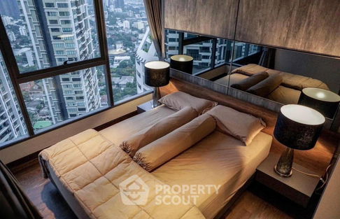 1-BR Condo at The Lumpini 24 near BTS Phrom Phong (ID 2021711)