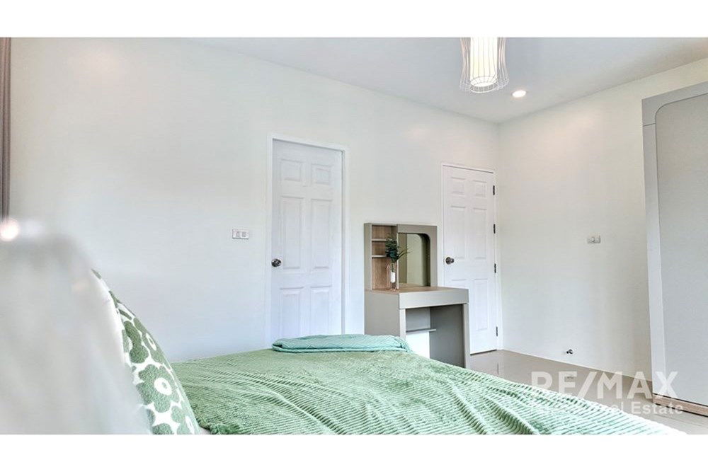 รูป [920121001-2978] 3-Bed Mountain View Pool Villa for Rent in Taling Ngam - รูปที่ 18/36