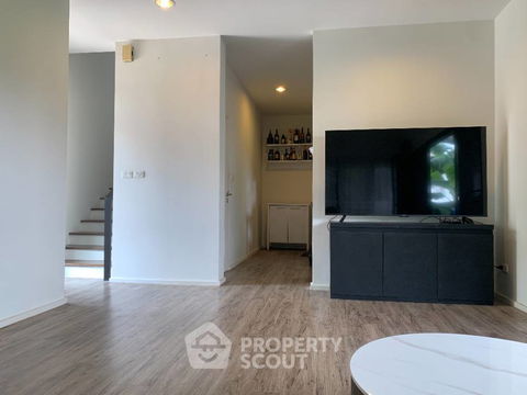 บ้าน 3-ห้องนอน ใน คลองถนน (ID 1487731)