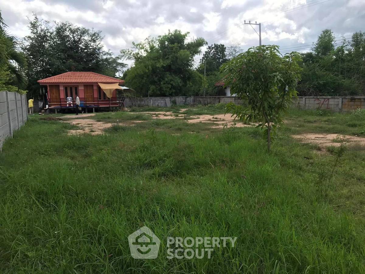 รูป ที่ดินสำหรับปล่อยขาย 1,200 ตารางเมตร แถว ใน บางเก่า (ID 1493158) - รูปที่ 1/11