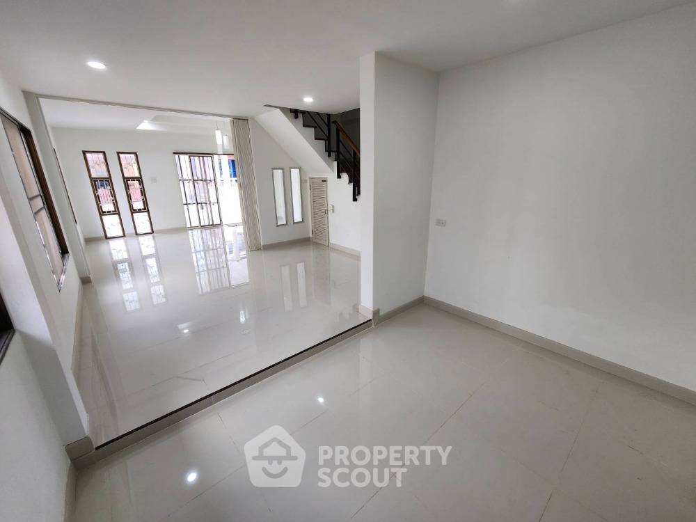 รูป บ้าน 3-ห้องนอน ใน ห้วยกะปิ (ID 1957738) - รูปที่ 2/6