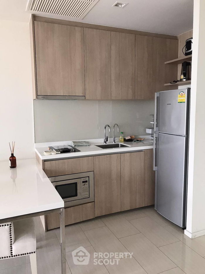 picture 1-BR Condo at Circle Living Prototype New Petchburi near MRT Phetchaburi (ID 1105582) - 4/6