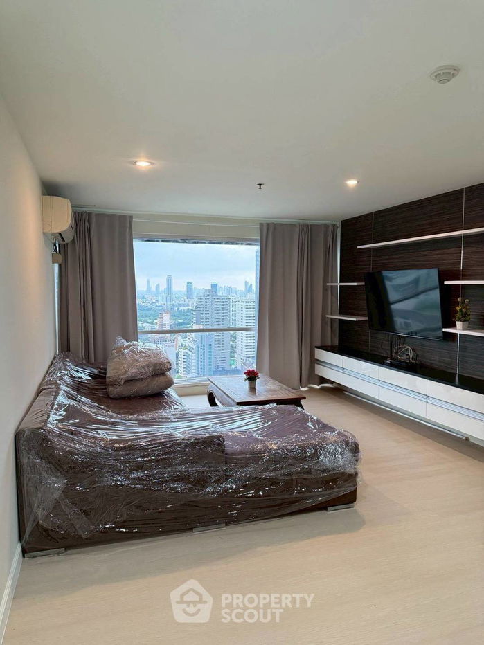 picture 2-BR Condo at Sukhumvit Suite near BTS Nana (ID 2395693) - 3/13