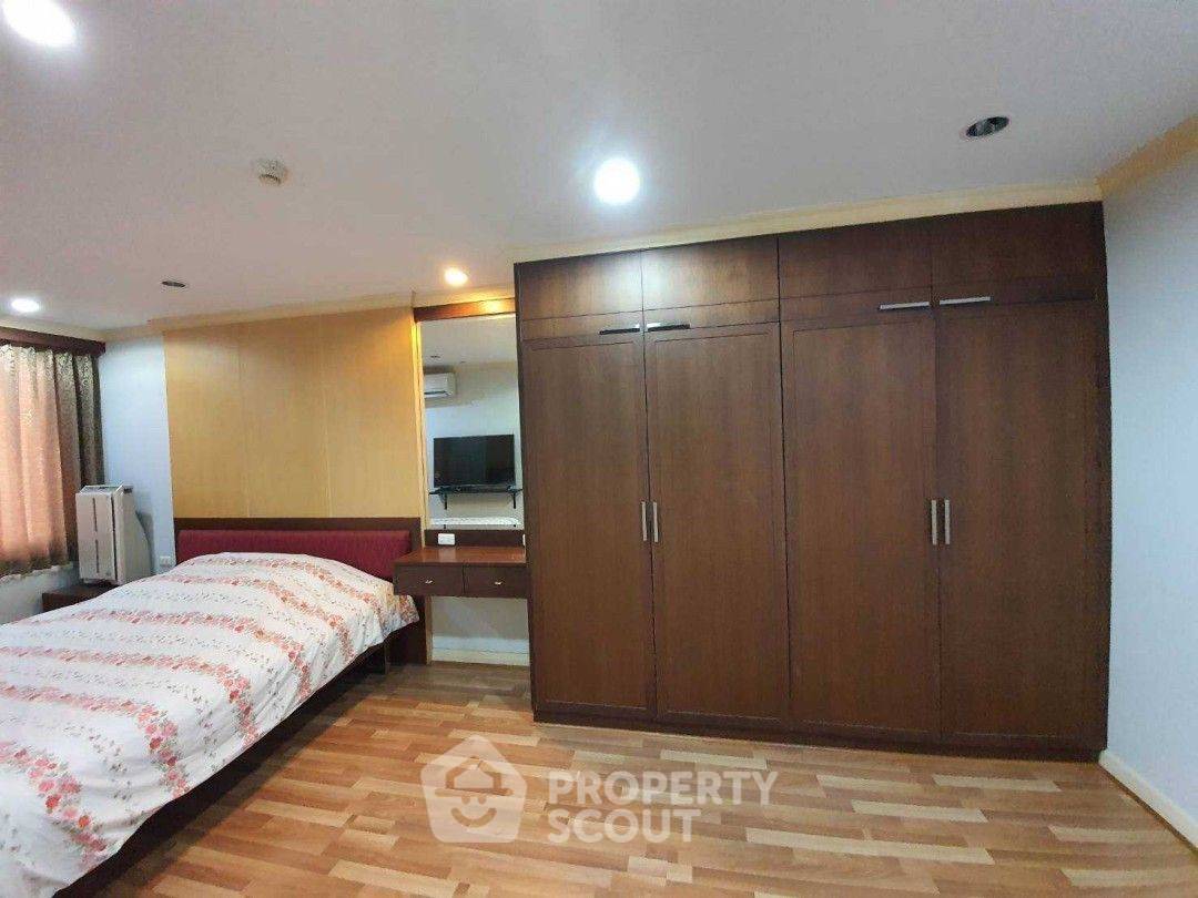 picture 2-BR Condo at Fragrant 71 Condominium near BTS Phra Khanong (ID 1892494) - 11/19