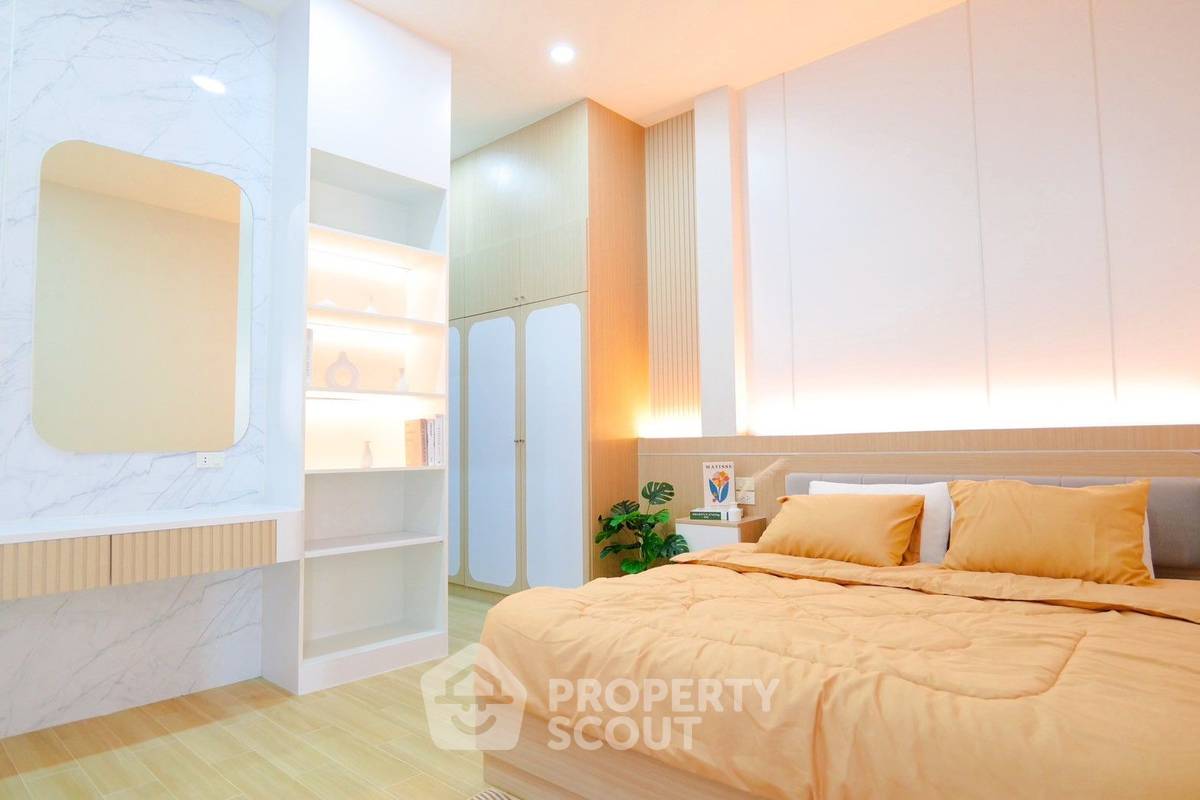 รูป วิลล่า 4-ห้องนอน ใกล้ เมืองพัทยา (ID 2111996) - รูปที่ 9/14