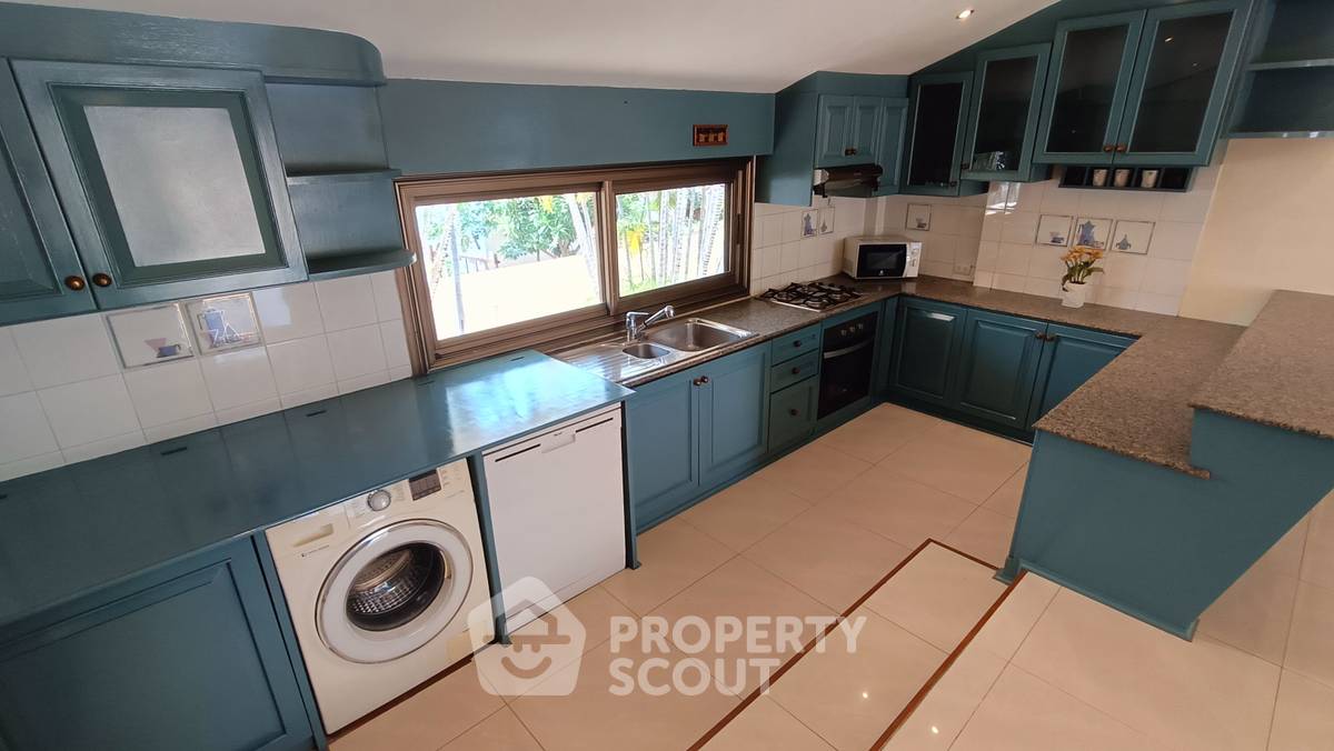 รูป บ้าน 4-ห้องนอน ใกล้ เมืองหัวหิน (ID 2018222) - รูปที่ 16/33