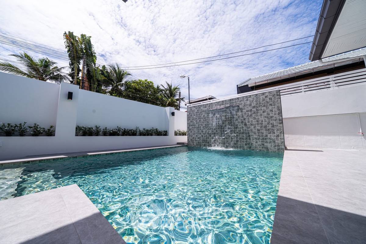 รูป บ้าน 5-ห้องนอน ใกล้ เมืองพัทยา (ID 2169641) - รูปที่ 4/27