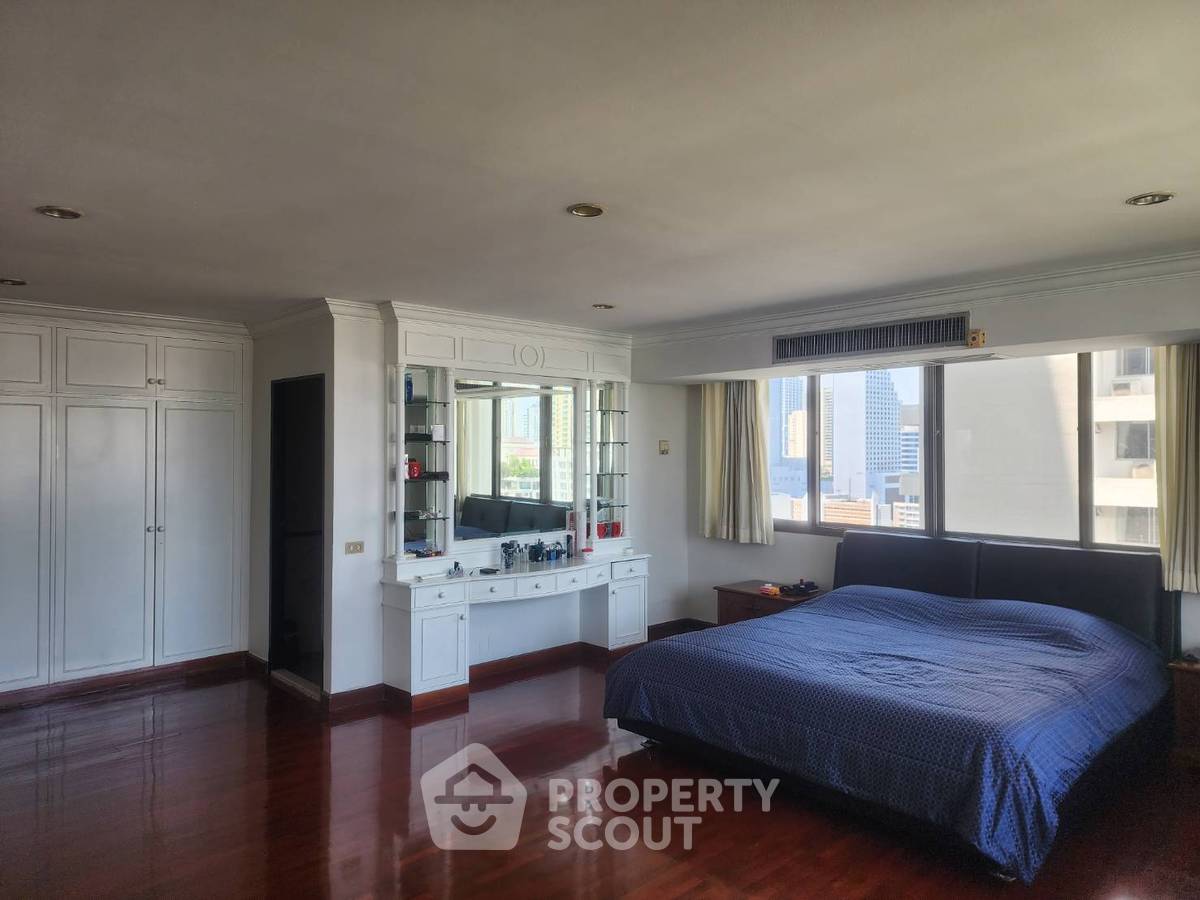 picture 3-BR Condo at DS Tower 1 near BTS Phrom Phong (ID 2432124) - 12/25