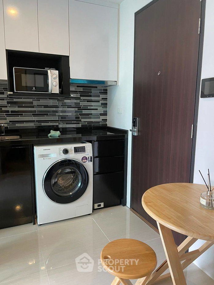 picture 1-BR Condo at Bangkok Horizon Sathorn near BTS Saint Louis (ID 894677) - 5/15