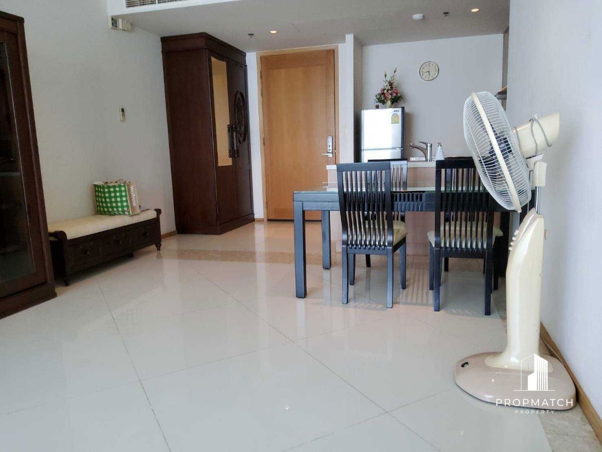 รูป PM016518✨Flash Deal ✨ The Empire Place Sathorn ( 1Bed 1Bath 65SQM.) แต่งครบพร้อมอยู่ !! เพียง 25,000 บาทต่อเดือน Tel.0981315848 @propmatch - รูปที่ 5/13