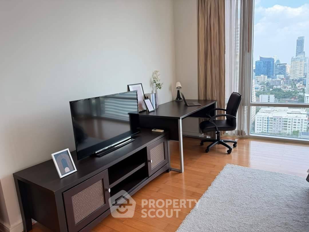 picture 2-BR Condo at Fullerton Sukhumvit near BTS Ekkamai (ID 1928361) - 9/19