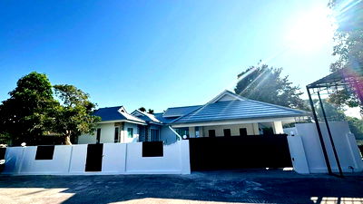 บ้านเดี่ยว หนองปรือ ชลบุรี : ขายบ้านเดี่ยวมือสอง หมู่บ้านอิมเพรส เฮ้าส์ พัทยา บางละมุง ชลบุรี  