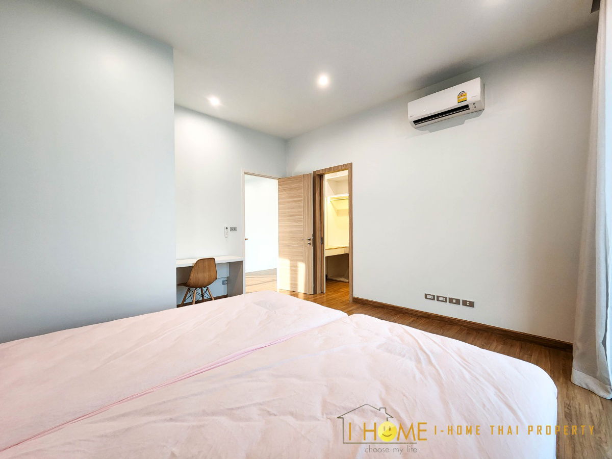 รูป ให้เช่า Pool Villa  2ชั้น  มี 4 ห้องนอน 5 ห้องน้ำ 1 ห้องครัว จอดรถได้ 2 คัน  - รูปที่ 42/50