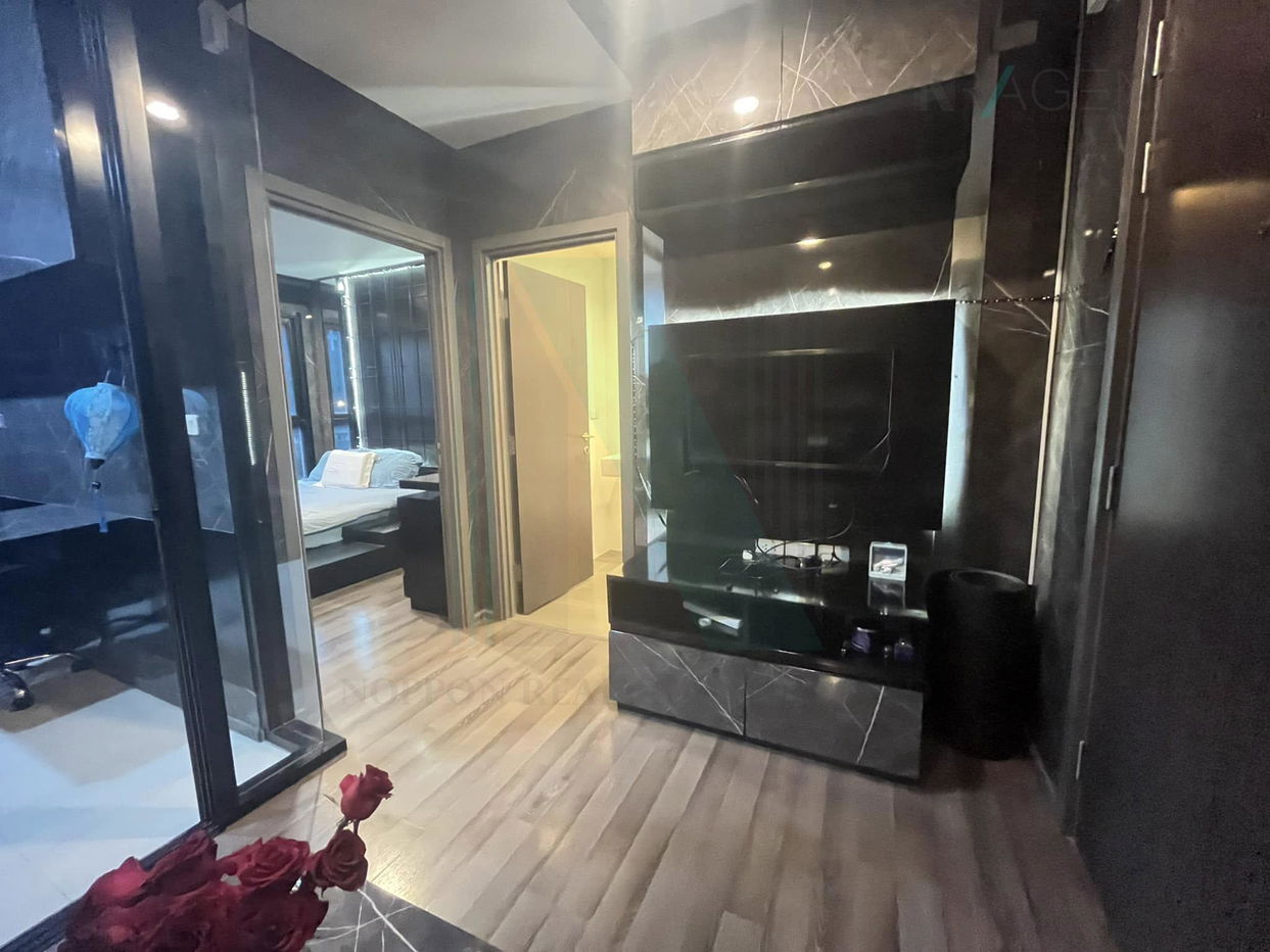 picture 📌 For Sell Condo THE BASE PARK EAST SUKHUMVIT 77 Building 1, Floor 7,1 bed room, Room size 30 sqm - 1/8