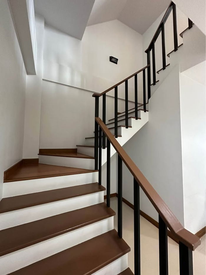 รูป HR3061ให้เช่าHome Office 3 ชั้น หมู่บ้าน Haus 35 ซอยแจ้งวัฒนะ 35 พร้อมเข้าอยู่ เหมาะทำเป็นโฮมออฟฟิศ - รูปที่ 27/36