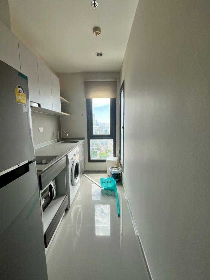 รูป 🔥🔥Centric Huaikhwang 14,000บาท  ว่างพร้อมเข้าพัก  cashback 2,000บาท🔥🔥 - รูปที่ 5/5