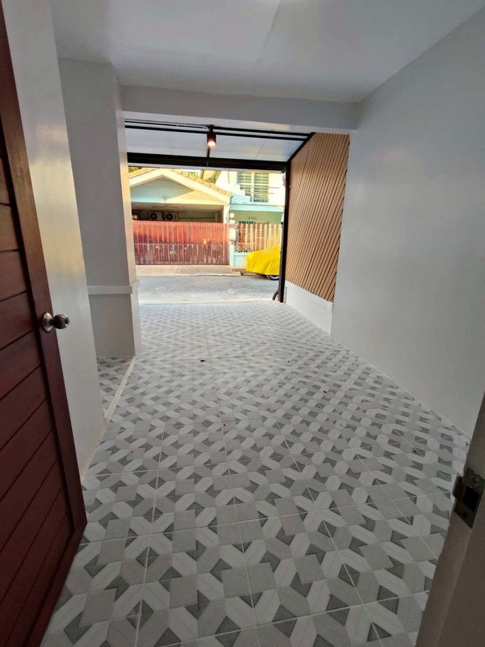 รูป ฟรีโอน! ทาวน์เฮ้าส์ 2 ชั้น พฤกษา 14A วัดลาดปลาดุก | 3 นอน ตกแต่งใหม่! หน้าบ้านไม่ชนใคร | 1.89 ลบ. - รูปที่ 19/35