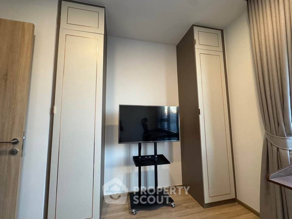 picture 2-BR Condo at XT Phayathai near BTS Phaya Thai (ID 2461827) - 10/20