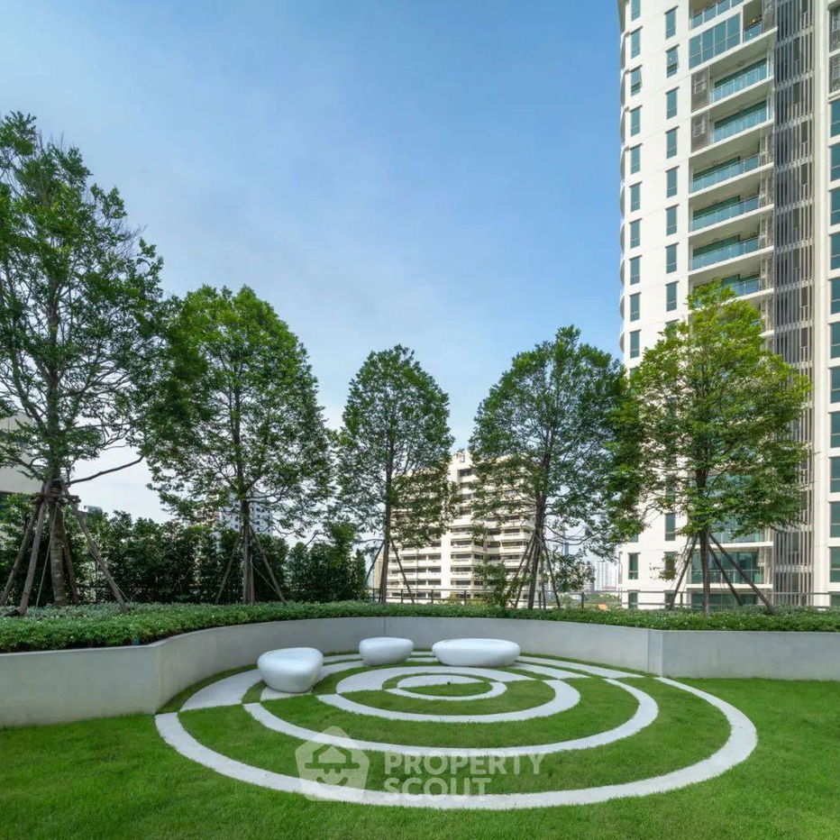 picture 2-BR Condo at Supalai Oriental Sukhumvit 39 near MRT Phetchaburi (ID 2389433) - 13/15