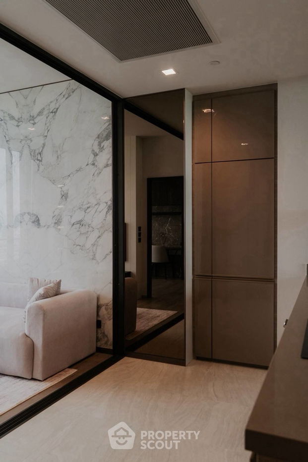 picture 2-BR Condo at The Crest Park Residences near MRT Phahon Yothin (ID 2461869) - 1/13