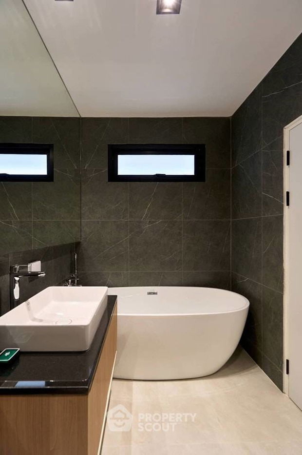 รูป คอนโด 4-ห้องนอน ที่ บี คอนโด ใน บางแก้ว (ID 1645764) - รูปที่ 4/10