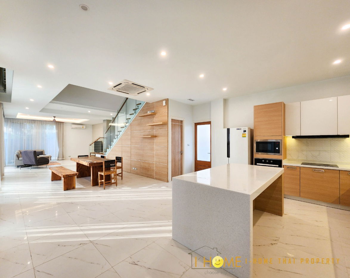 รูป ให้เช่า Pool Villa  2ชั้น  มี 4 ห้องนอน 5 ห้องน้ำ 1 ห้องครัว จอดรถได้ 2 คัน  - รูปที่ 3/50