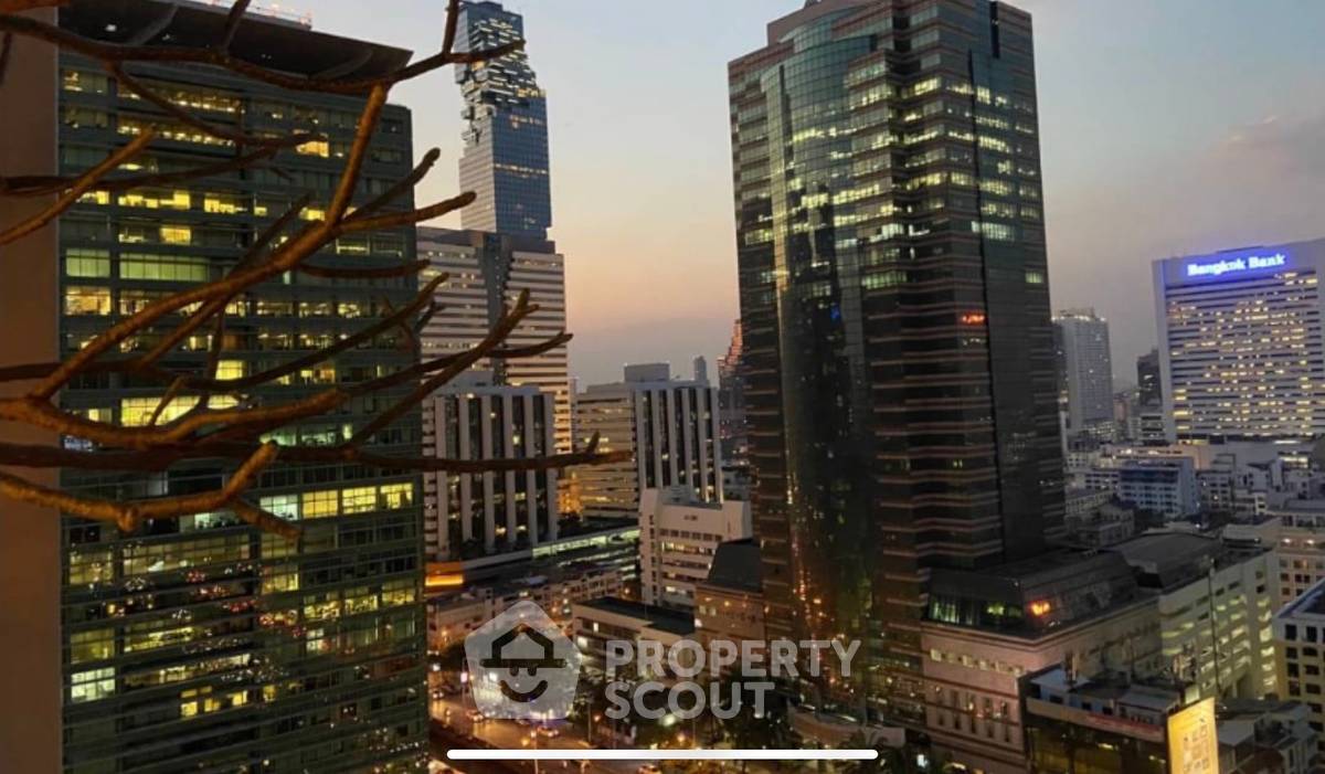 picture 2-BR Condo at The Met Sathorn near BTS Chong Nonsi (ID 426795) - 7/14