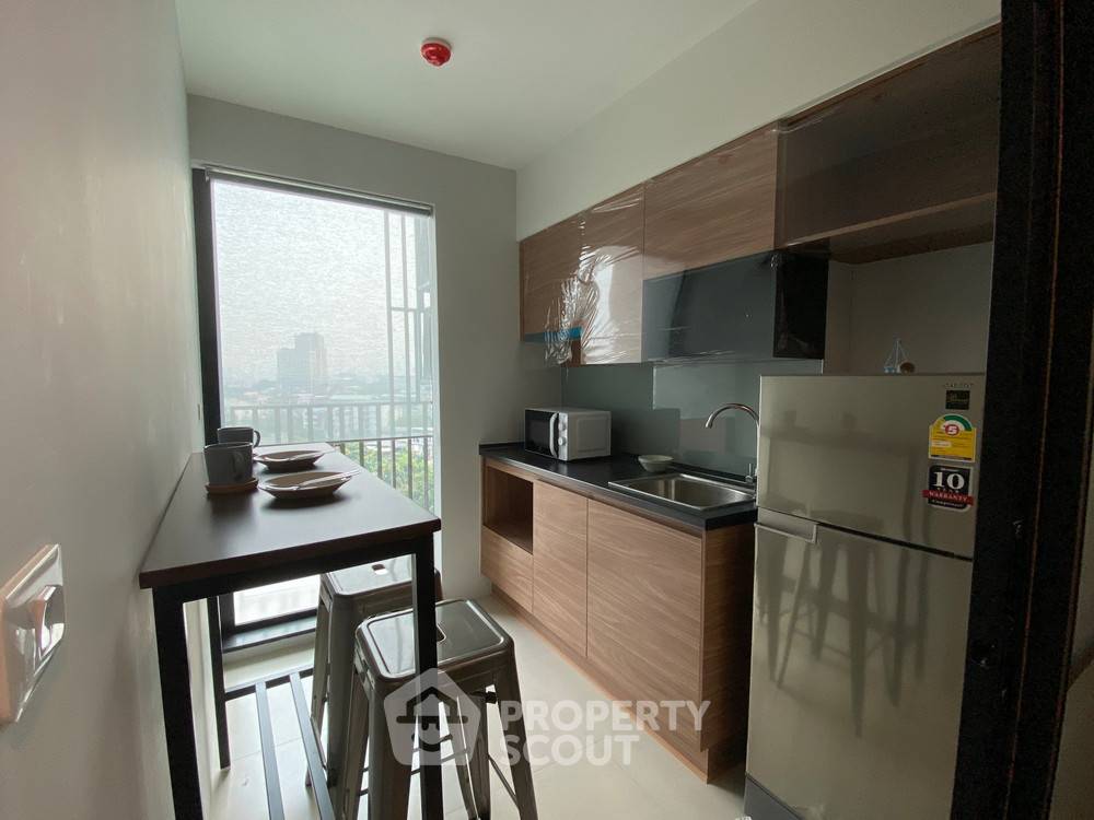 picture 1-BR Condo at Brix Condominium Charansanitwong 64 near MRT Sirindhorn (ID 335484) - 7/10