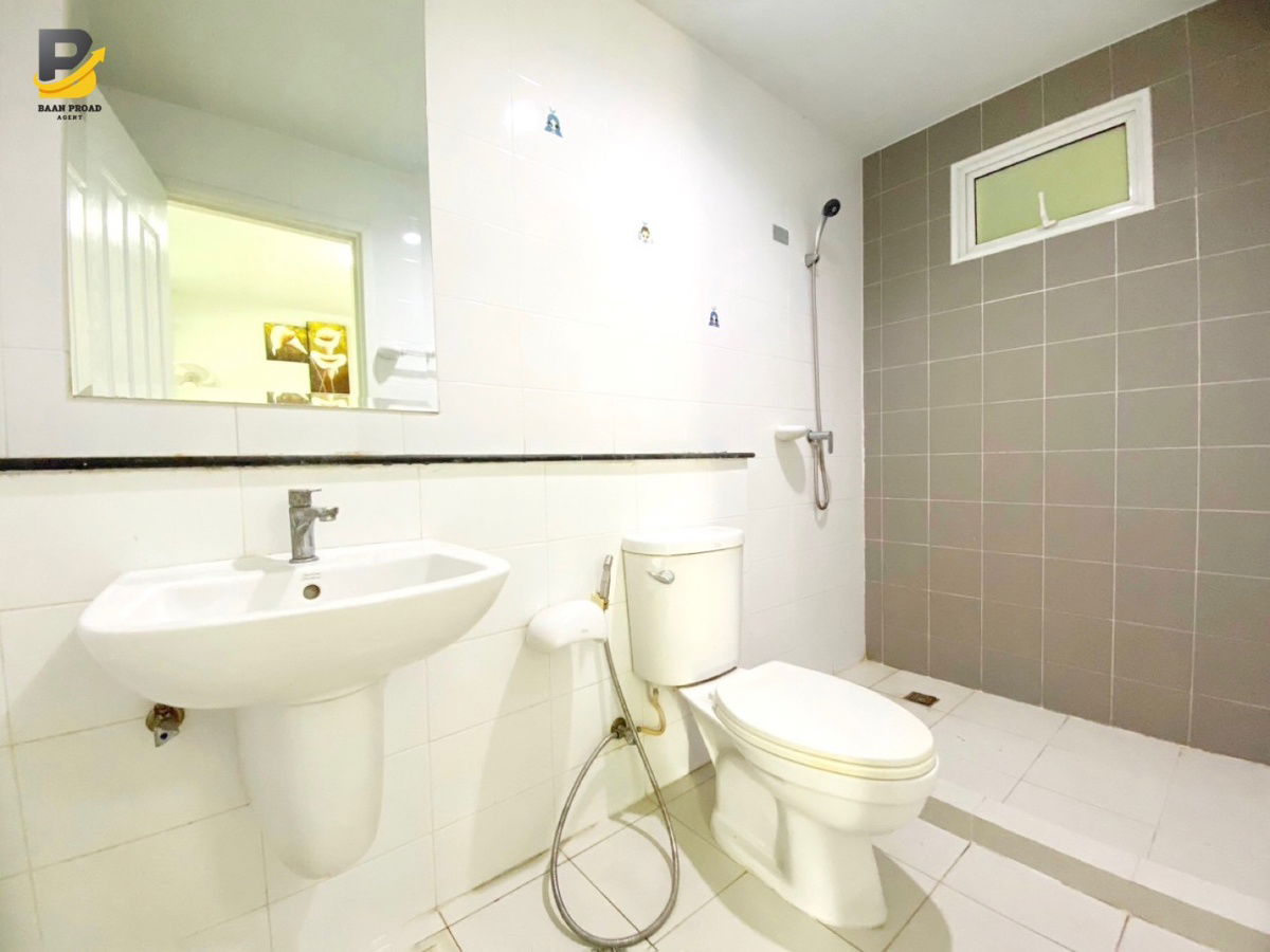 รูป ให้เช่า!! บ้านแฝด 2 ชั้น เนื้อที่ 45 ตารางวา หลังมุมถนนเมน โครงการอารียา เดอะวิลเลจ รังสิต-วงแหวนฯ ลำลูกกา คลอง 5 **พร้อมให้เข้าอยู่ มกราคม 2569** - รูปที่ 14/24