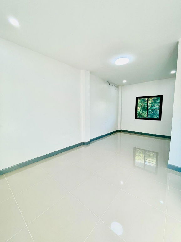 picture Two-storey detached house for sale 3 bedrooms 3 bathrooms and 2 parkings. - 15/20