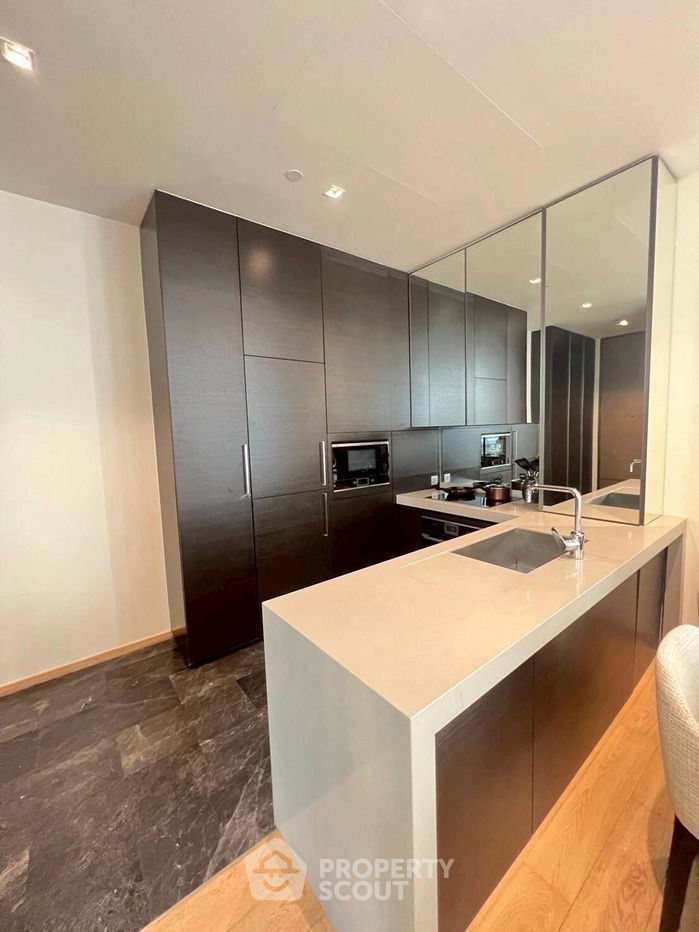 picture 2-BR Condo at 28 Chidlom near BTS Chit Lom (ID 2458692) - 3/10