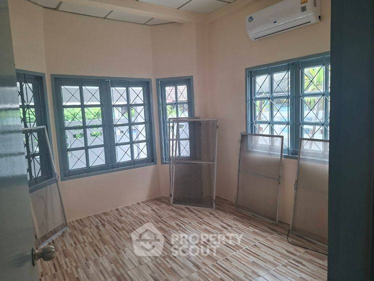 picture 3-BR House in Hua Mak (ID 2426429) - 4/5