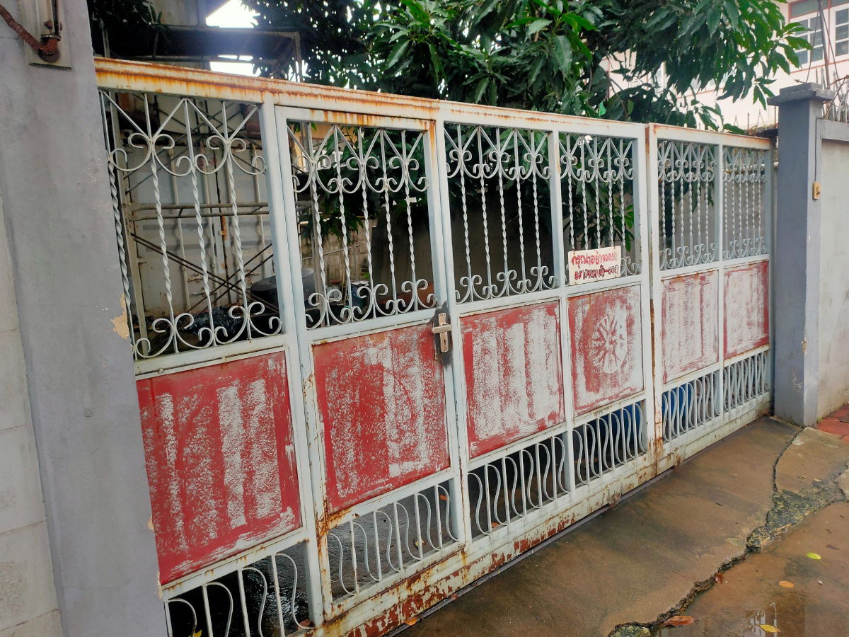 รูป ให้เช่าที่ดิน 40ตรว มี ตู้คอนเทนเนอร์ 2 ตู้ แบ่งเป็นห้องด้านในเป็นสัดส่วน  ทำเลเหมาะค้าขาย - รูปที่ 1/3