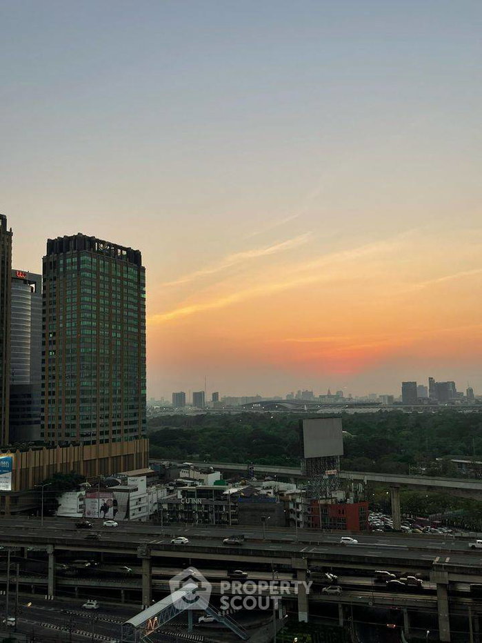 picture 2-BR 57 Sqm On 14th Floor At The Saint Residences, 100m To MRT Phahon Yothin (ID 696467) - 14/15