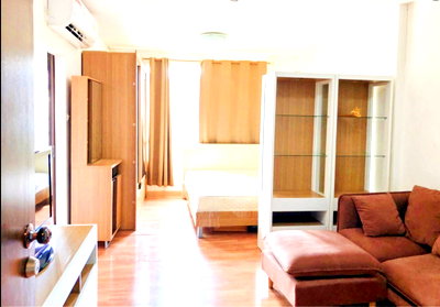 Condos for rent Huai Khwang : Ivy ratchada. Studio 31sqm. Line id: @pfagent