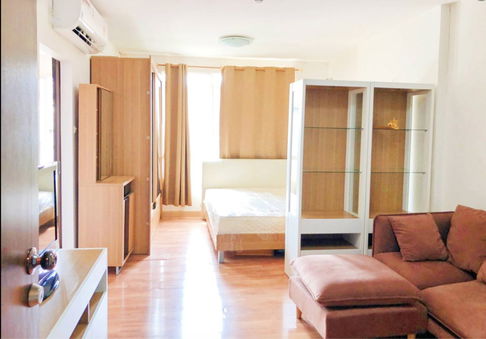 Ivy ratchada. Studio 31sqm. Line id: @pfagent