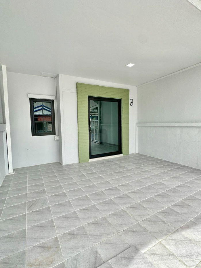 รูป ทาวน์เฮ้ามือสองราคาประหยัด แถวไทรน้อย นนทบุรี คุ้มมาก รีโนเวทใหม่ - รูปที่ 3/20