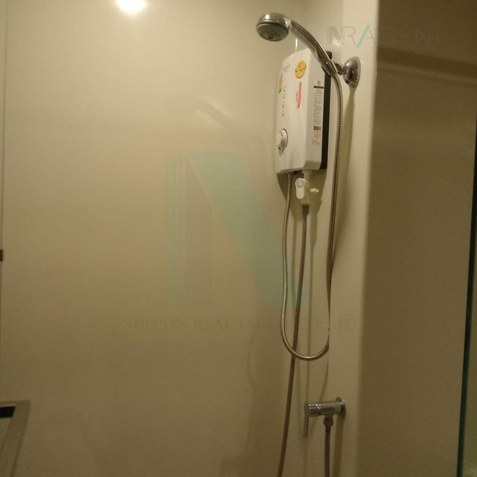 picture For rent: Blossom Condo at Sathorn-Charoenrat, 1 bedroom, 4th floor, Building D, near BTS Surasak. - 8/8