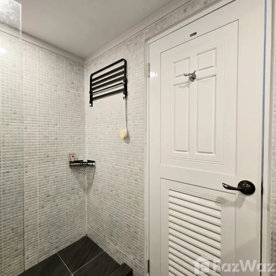 รูป Tastefully Refurbished Condo at Subkaew Tower | 11th Floor | 5550361 - รูปที่ 12/13