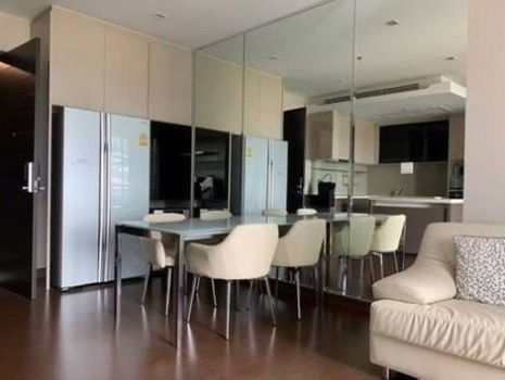 picture Ivy Ampio ( MRT Cultural Center ) 📍🆕🔆 - 5/7