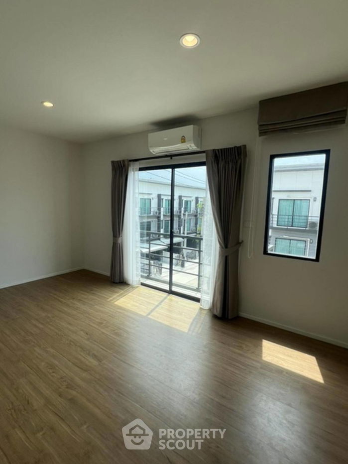 รูป ทาวน์เฮาท์ 3-ห้องนอน ใกล้ MRT บางรักใหญ่ (ID 1594165) - รูปที่ 14/15