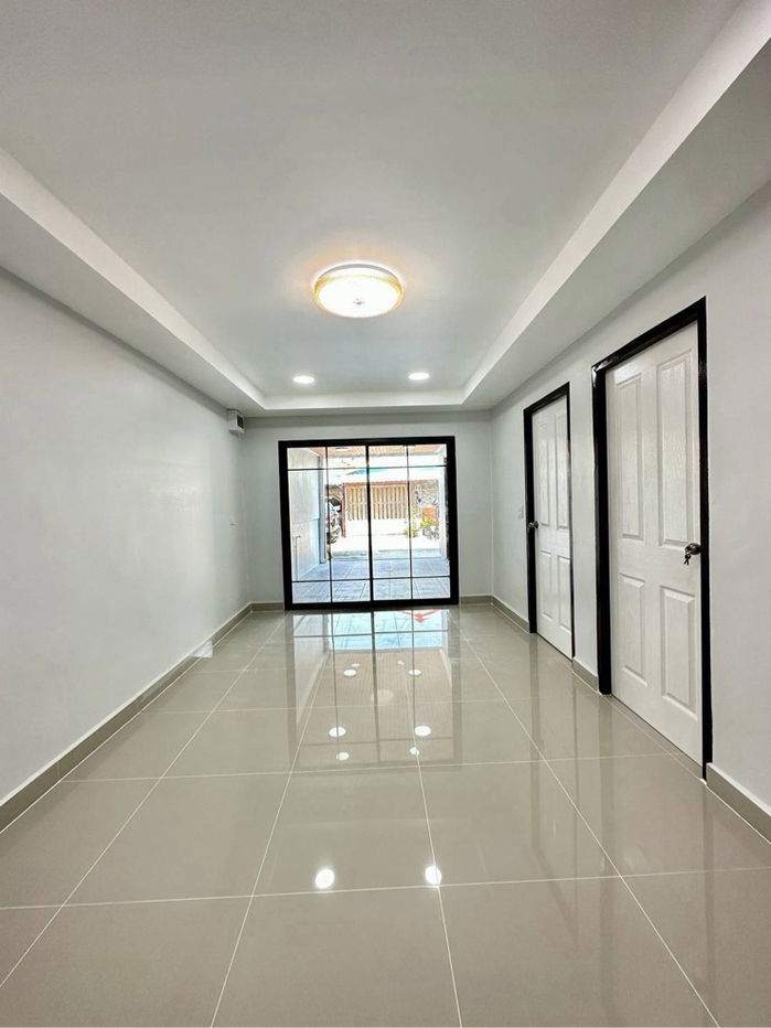 รูป ทาวน์เฮ้าชั้นเดียว ซอยกันตนา รีโนเวทใหม่พร้อมอยู่  - รูปที่ 11/20