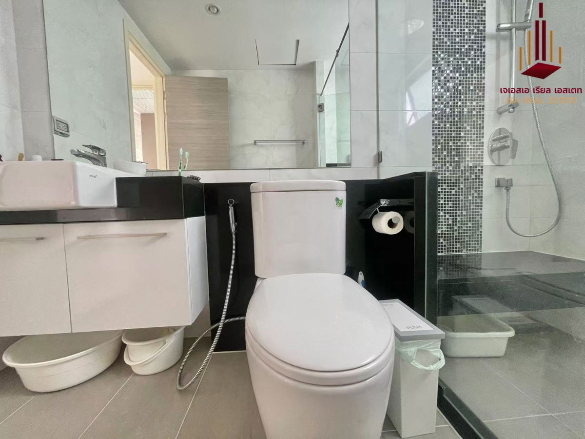 picture ✨ For Sale: Supalai Riva Grande Condo ✨ 💰 Only 7,900,000 THB - 5/5