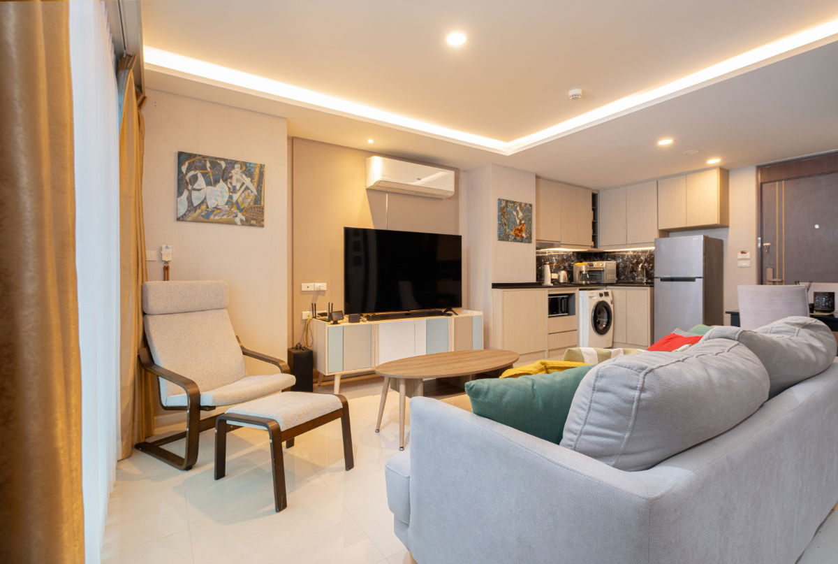 picture Resort-Style 1-Bedroom Condo with Sea View Balcony near Surin & Bang Tao - U5350858 - 2/11