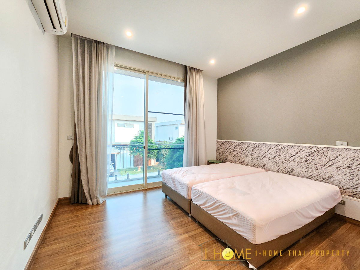 รูป ให้เช่า Pool Villa  2ชั้น  มี 4 ห้องนอน 5 ห้องน้ำ 1 ห้องครัว จอดรถได้ 2 คัน  - รูปที่ 41/50