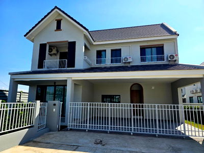 เช่าบ้านเดี่ยว เทศบาลตำบลหางดง : ให้เช่าบ้านเดี่ยวสองชั้น  4 ห้องนอน 3 ห้องน้ำ 1  ห้องครัว