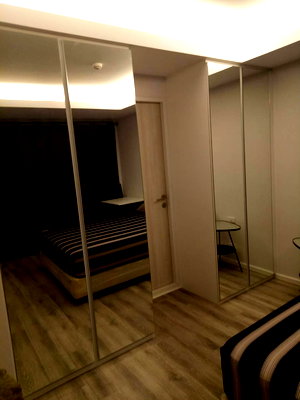 Condos for rent : For Rent Double Lake Muang Thong Thani Fl.2