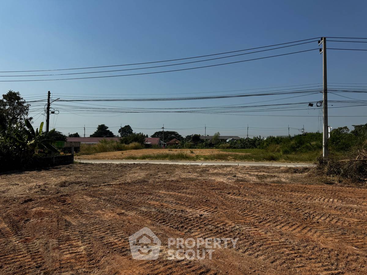 picture 200 m² Land for Sale in Mueang (ID 2461780) - 6/12