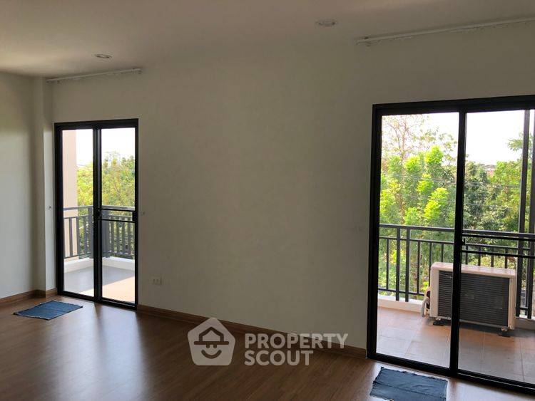 รูป ทาวน์เฮ้าส์ 4-ห้องนอน ใน ทุ่งครุ (ID 2435246) - รูปที่ 8/9